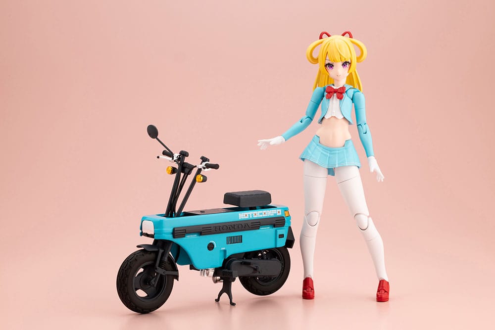 Kotobukiya Megami Device Buster Doll Series Knight Alice with Honda AB12 Motocompo 1/1 Plastic Model Kit