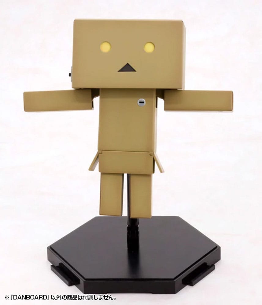 Kotobukiya Yotsuba&! Danboard Plastic Model Kit