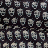 Loungefly Terrifier by Loungefly Art The Clown Checkered Umhängetasche