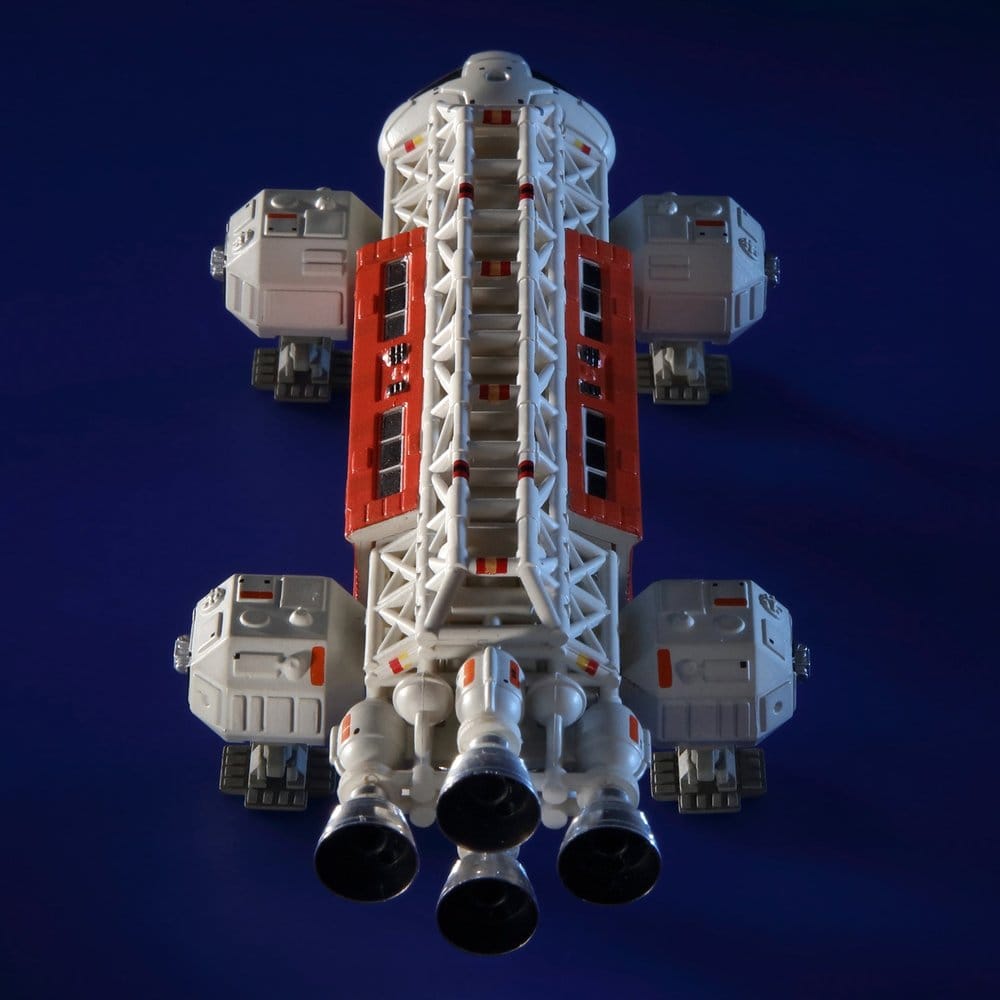 Master Replicas Mondbasis Alpha 1 VIP Eagle (ALP5) Model Deluxe