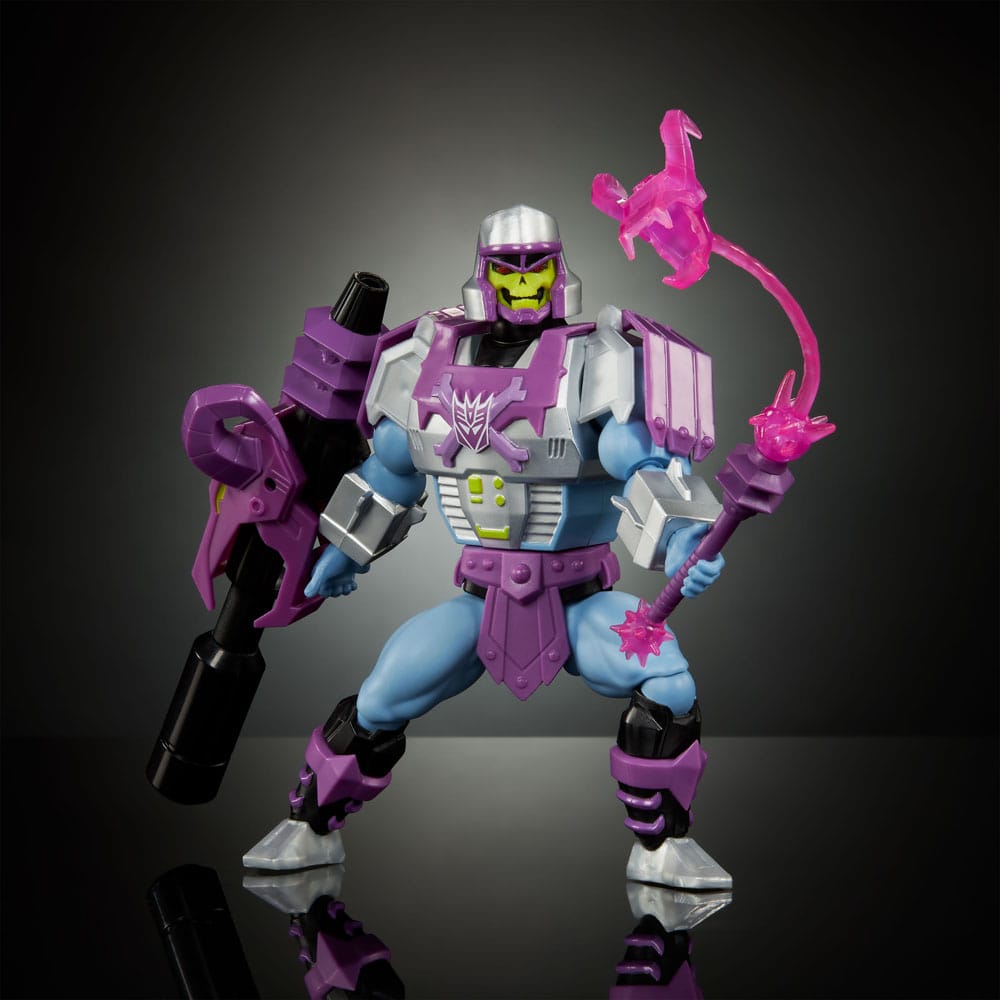 Mattel Masters of the Universe x Transformers Skeletor Megatron Armor European Exclusive heo Actionfigur