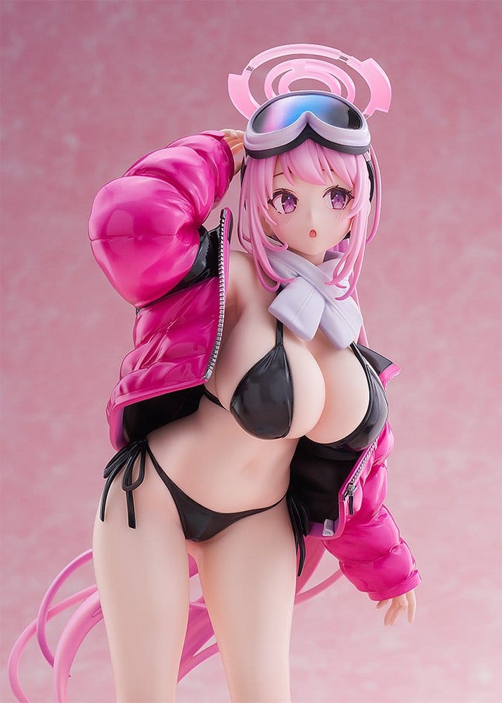 Max Factory Blue Archive Eimi (Swimsuit) 1/7 Figure