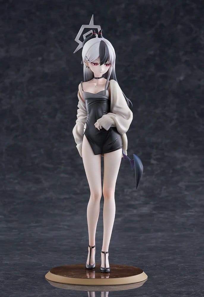 Max Factory Blue Archive Kayoko (Dress) 1/7 Figur