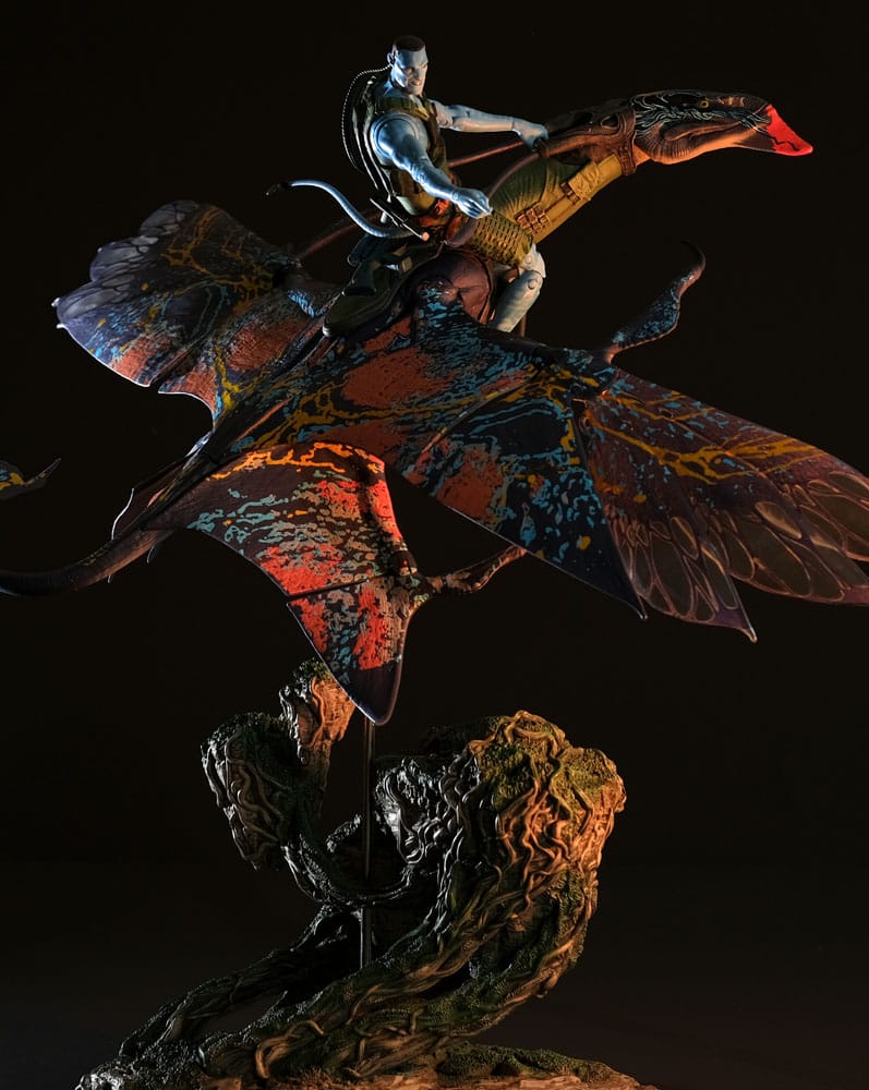 McFarlane Toys Avatar The Way of Water Recom Quaritch & RDA Banshee (Gold Label) Actionfigur