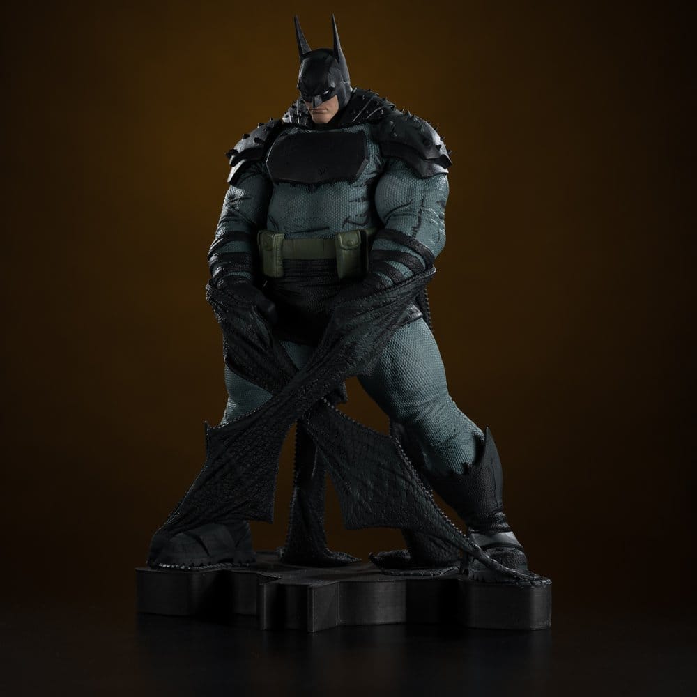 McFarlane Toys DC Direct Batman Absolute Nick Dragotta 1/10 Statue