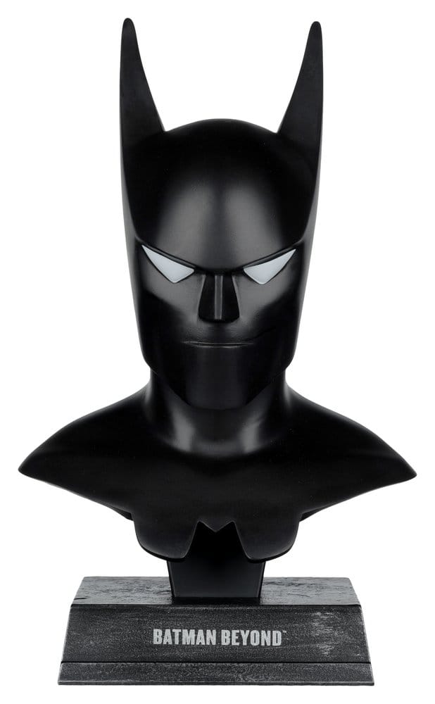 McFarlane Toys DC Direct Batman Cowl 1/3 Prop Replik