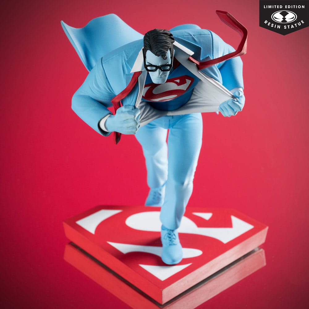 McFarlane Toys DC Direct Superman Red and Blue by Clayton Henry Limited Edition 1/10 Statue