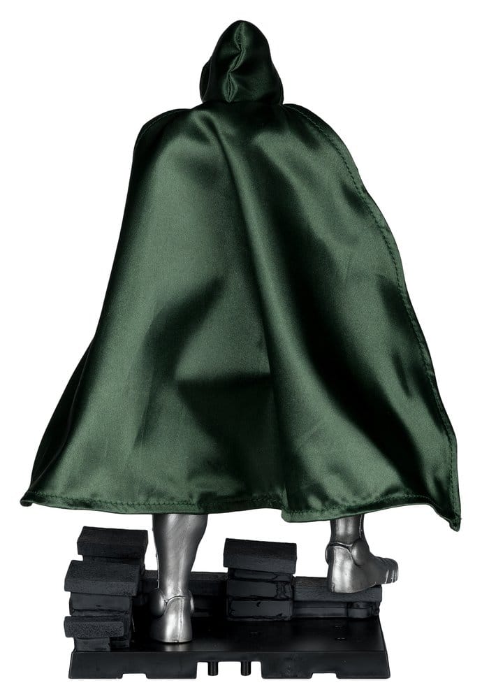 McFarlane Toys Marvel Doctor Doom (Doctor Doom #1) 1/6 Statue