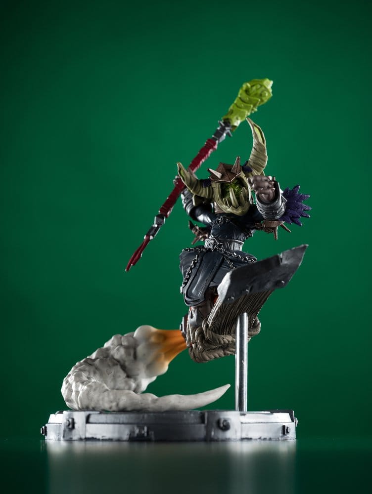 McFarlane Toys World of Warcraft Goblin Limited Edition Posed 1/12 Scale Figur