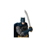 Medicom DC Comics Batman Damage Ver. (Batman Hush Ver.) MAFEX Actionfigur