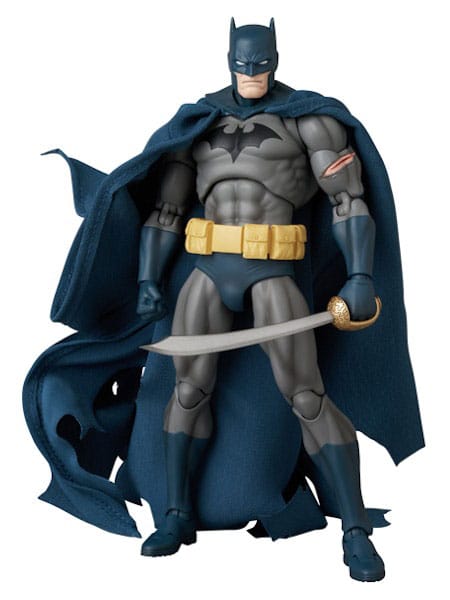 Medicom DC Comics Batman Damage Ver. (Batman Hush Ver.) MAFEX Actionfigur