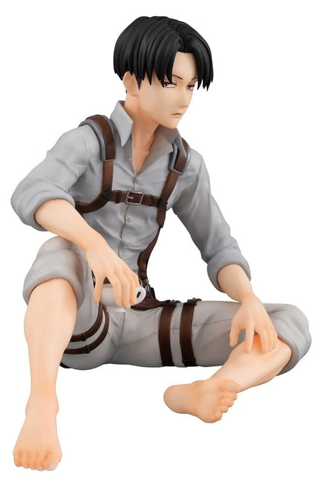 Megahouse Attack On Titan G.E.M. Series Squad Captain Levi Figur