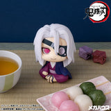 Megahouse Demon Slayer Kimetsu no Yaiba Look Up Tengen Uzui Otobashira Ver. 11 cm Figur