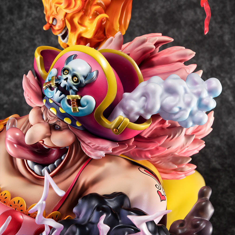 Megahouse One Piece Great Pirate Big Mom Charlotte Linlin P.O.P Statue