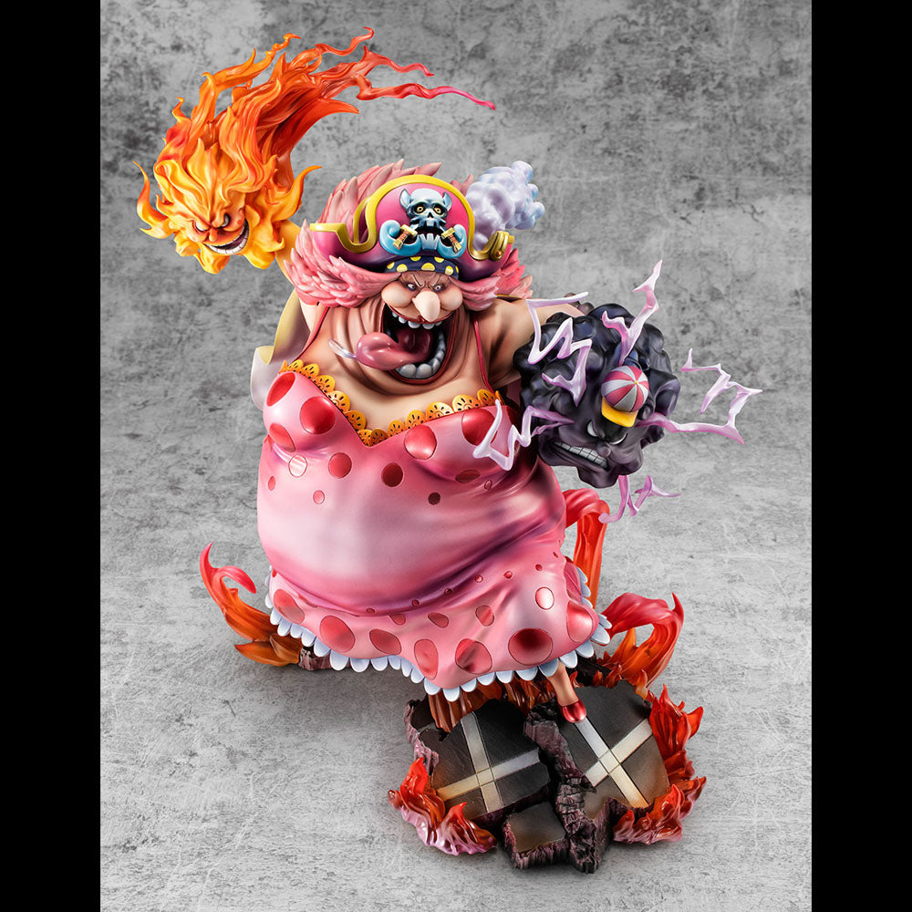 Megahouse One Piece Great Pirate Big Mom Charlotte Linlin P.O.P Statue