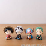 Megahouse One Piece Look Up Trafalgar Law Statue