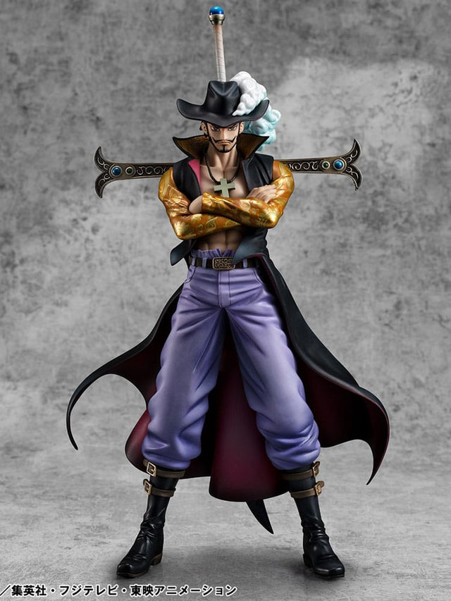 Megahouse One Piece P.O.P SA-MAXIMUM Hawk Eye Dracule Mihawk Ver. R Statue