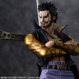 Megahouse One Piece P.O.P SA-MAXIMUM Hawk Eye Dracule Mihawk Ver. R Statue
