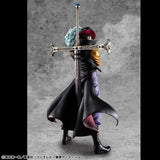 Megahouse One Piece P.O.P SA-MAXIMUM Hawk Eye Dracule Mihawk Ver. R Statue
