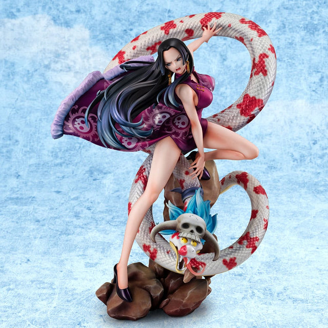 Megahouse One Piece Pirate Empress Boa Hancock P.O.P A-Maximum Statue