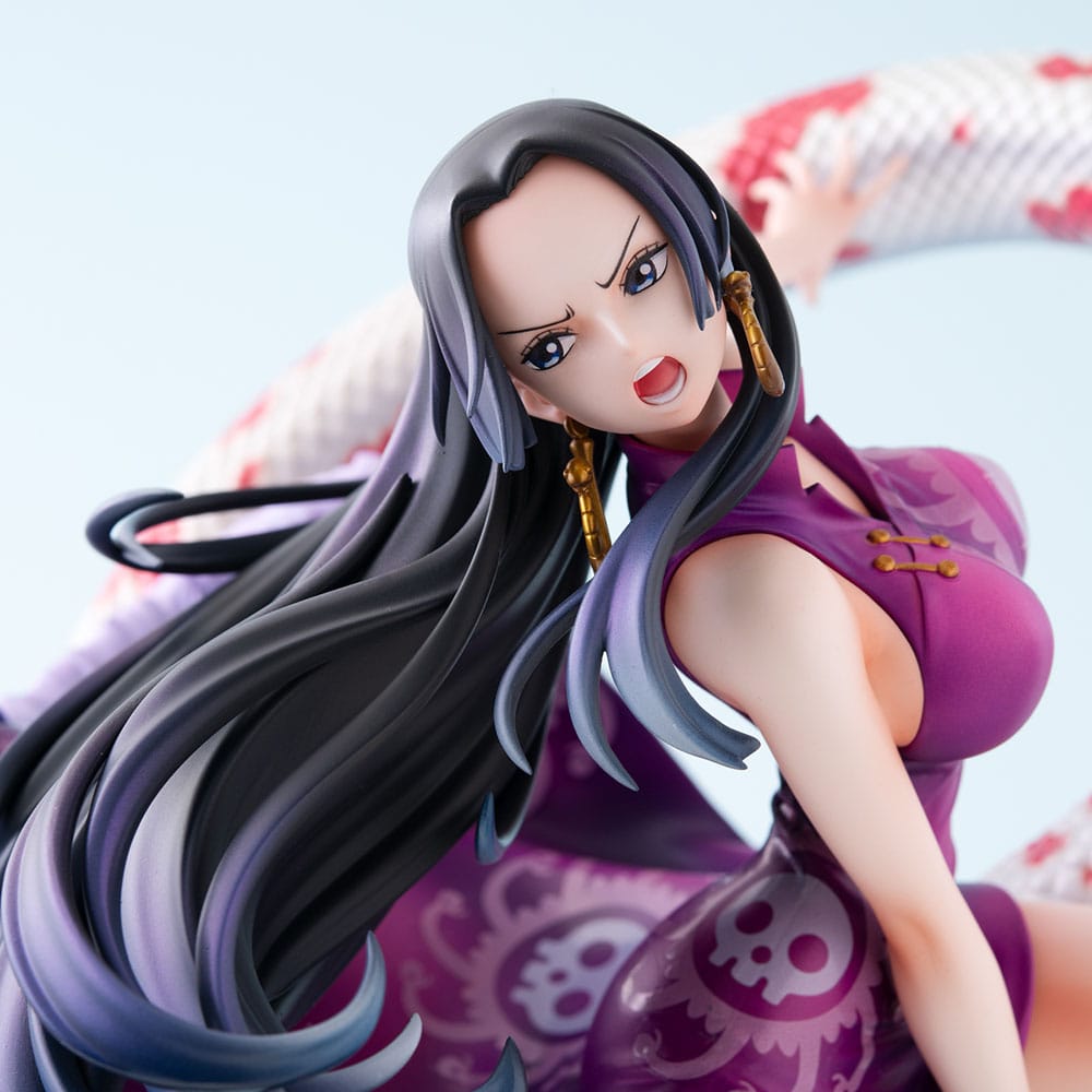 Megahouse One Piece Pirate Empress Boa Hancock P.O.P A-Maximum Statue