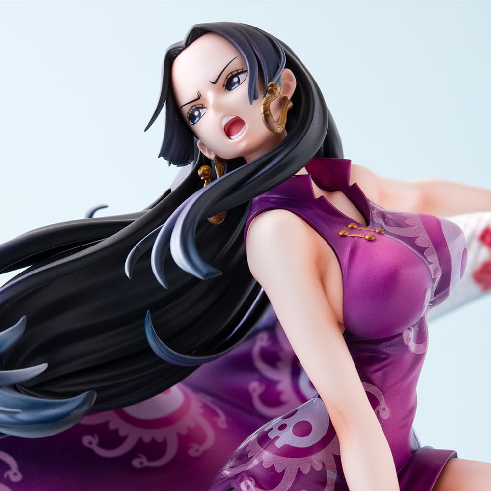 Megahouse One Piece Pirate Empress Boa Hancock P.O.P A-Maximum Statue