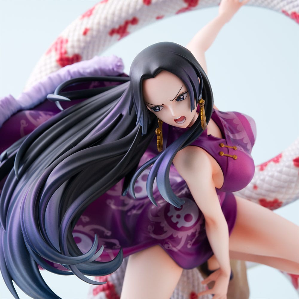 Megahouse One Piece Pirate Empress Boa Hancock P.O.P A-Maximum Statue
