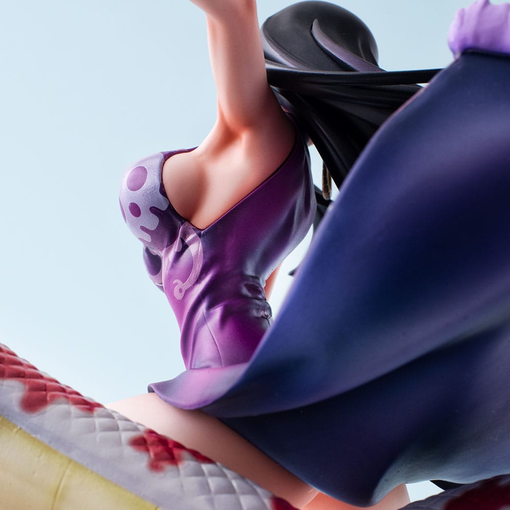 Megahouse One Piece Pirate Empress Boa Hancock P.O.P A-Maximum Statue