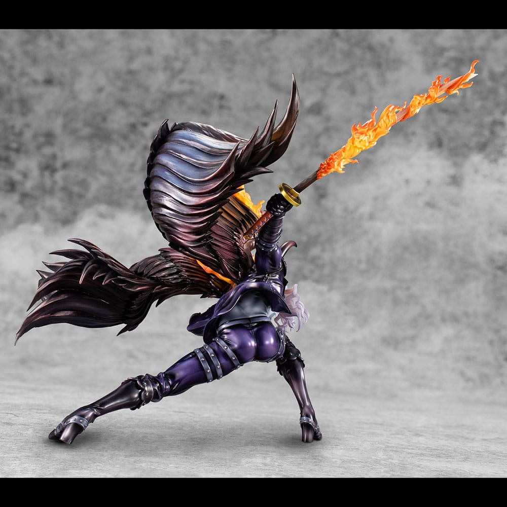 Megahouse One Piece Portrait Of Pirates Beasts Pirates All-Stars King WA-MAXIMUM Statue