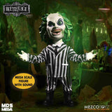 Mezco Toys Beetlejuice MDS Mega Scale Sprechende Actionfigur Beetlejuice 38 cm