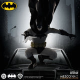 Mezco Toys DC Comics Batman Year One 1/12 Actionfigur