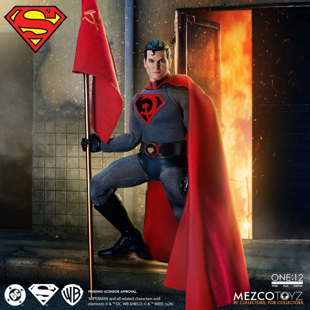 Mezco Toys DC Comics Collective Superman Red Son One:12 1/12 Actionfigur