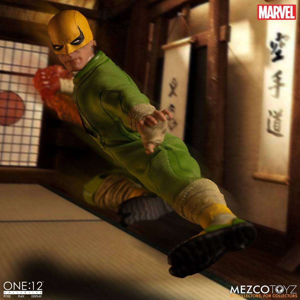 Mezco Toys Marvel Comics Iron Fist One:12 Collective 1/12 Actionfigur