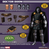 Mezco Toys Marvel Doctor Doom 1/12 Actionfigur