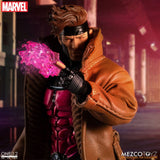Mezco Toys Marvel Gambit 1/12 Actionfigur