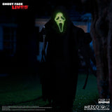 Mezco Toys Scream - Ghost Face One:12 16 cm Actionfigur