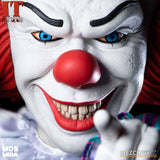 Mezco Toys Stephen Kings Es 1990 Pennywise MDS Mega Scale Puppe