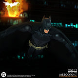Mezco Toys The Dark Knight Batman 1/12 Actionfigur