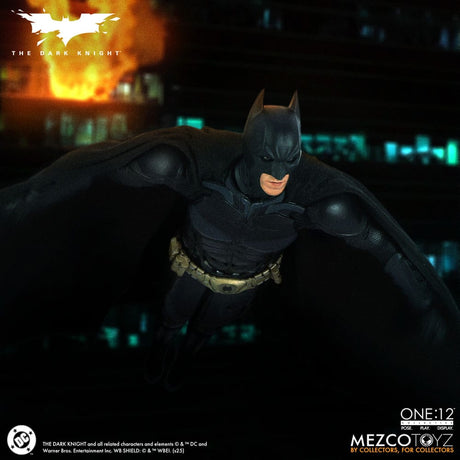 Mezco Toys The Dark Knight Batman 1/12 Actionfigur