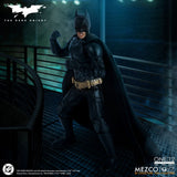 Mezco Toys The Dark Knight Batman 1/12 Actionfigur