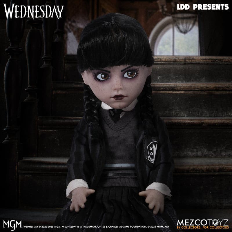 Mezco Toys Wednesday Nevermore Academy Uniform LDD Presents Puppe
