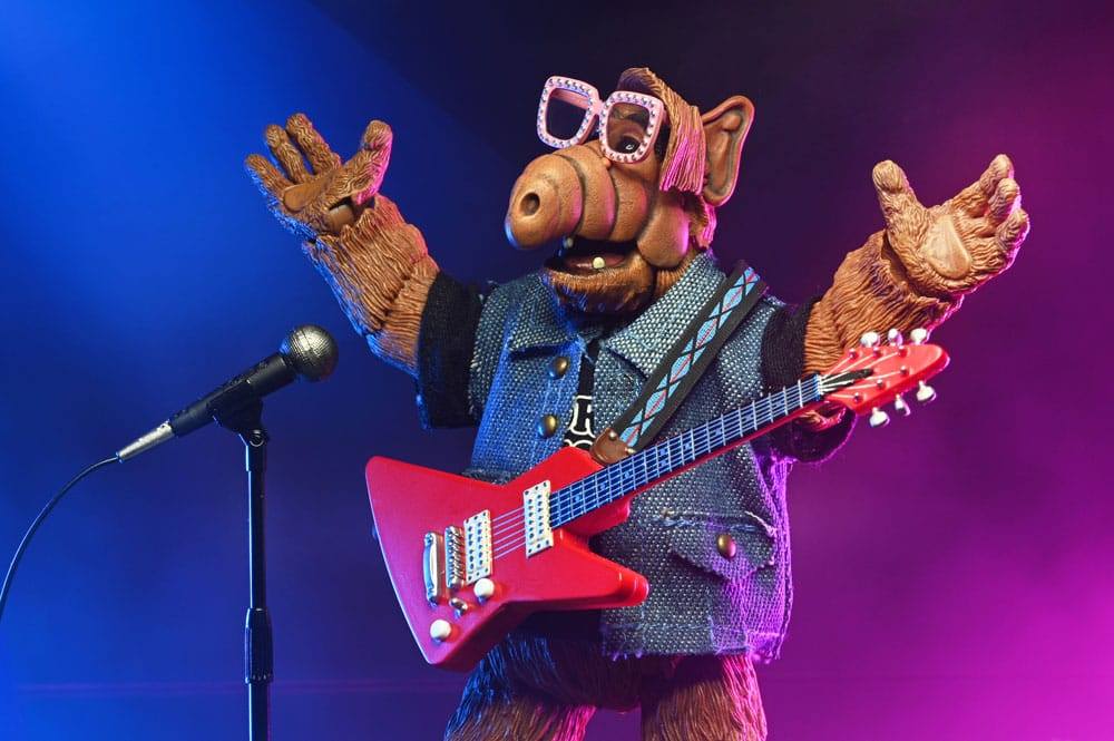 NECA Alf Ultimate Born to Rock Alf Actionfigur