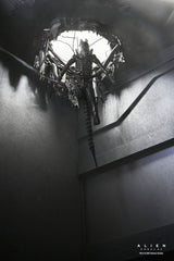 NECA Alien Romulus Suspended Lab Xenomorph XX121 Deluxe Actionfigur 18 cm