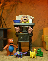 NECA Dinosaurs Ultimate Baby Sinclair Actionfigur 18 cm - Leicht beschädigte Verpackung