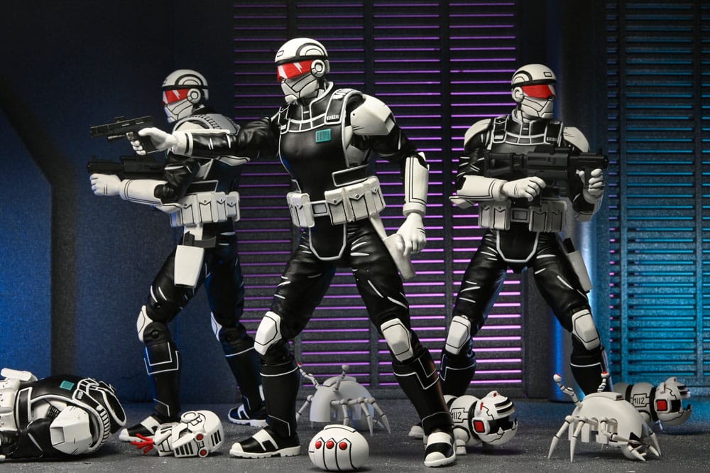 NECA Teenage Mutant Ninja Turtles Last Ronin Synja Commando With Mousers Actionfigur