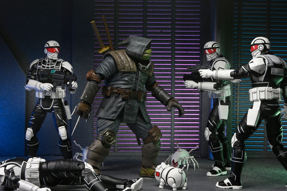 NECA Teenage Mutant Ninja Turtles Last Ronin Synja Commando With Mousers Actionfigur