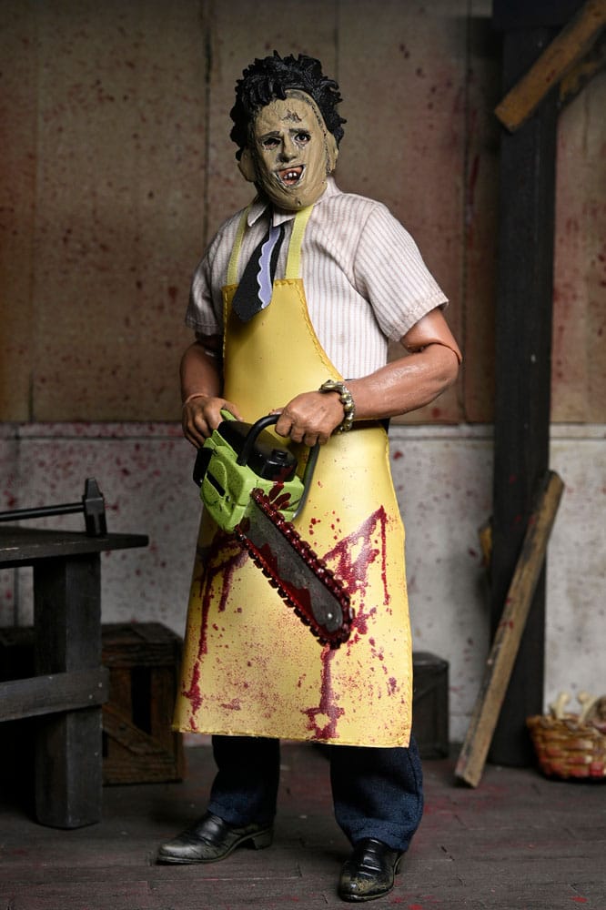 NECA Texas Chainsaw Massacre Leatherface Clothed Actionfigur