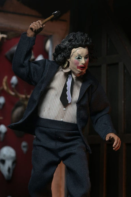 NECA Texas Chainsaw Massacre Pretty Woman Leatherface Clothed Actionfigur