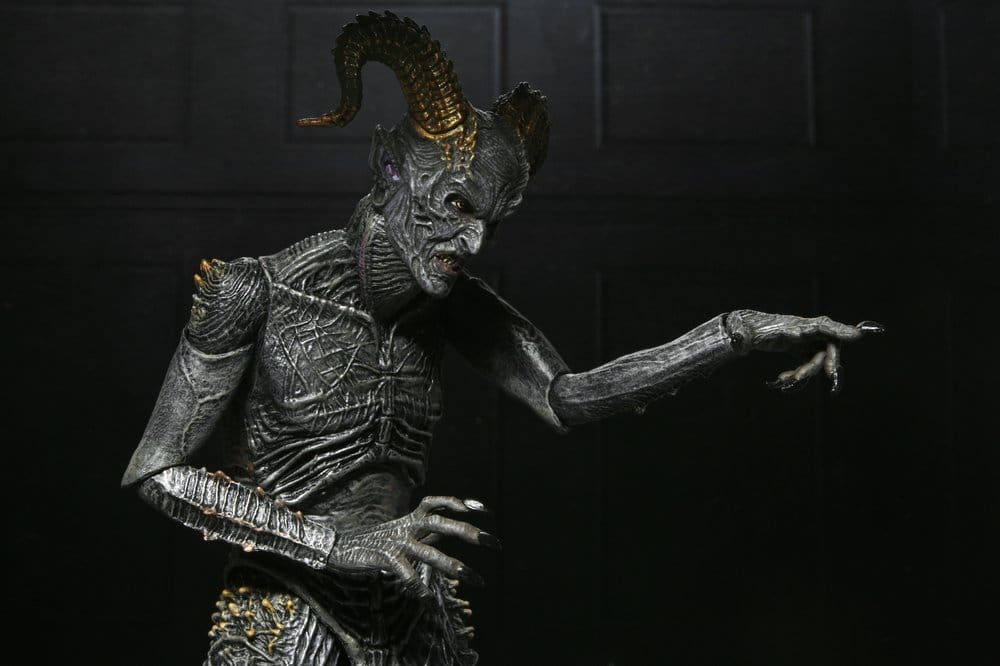 NECA The Conjuring Universe Ultimate Malthus the Demon Actionfigur