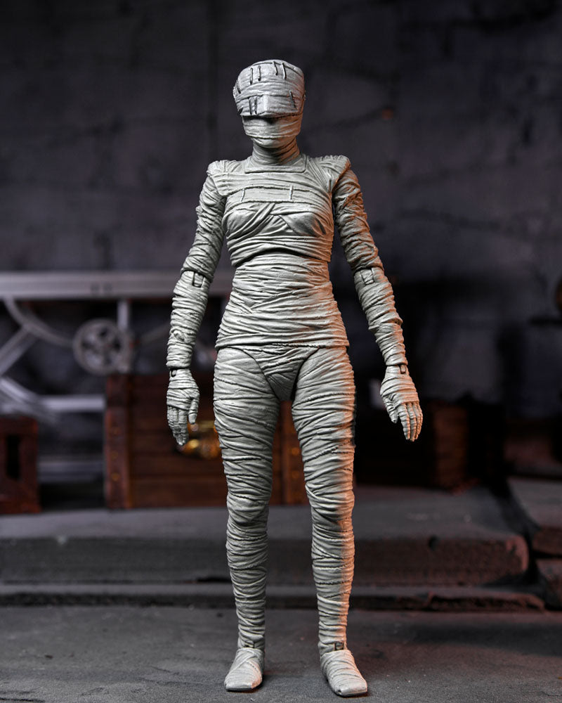 NECA Universal Monsters Ultimate Bride of Frankenstein (Color) Actionfigur